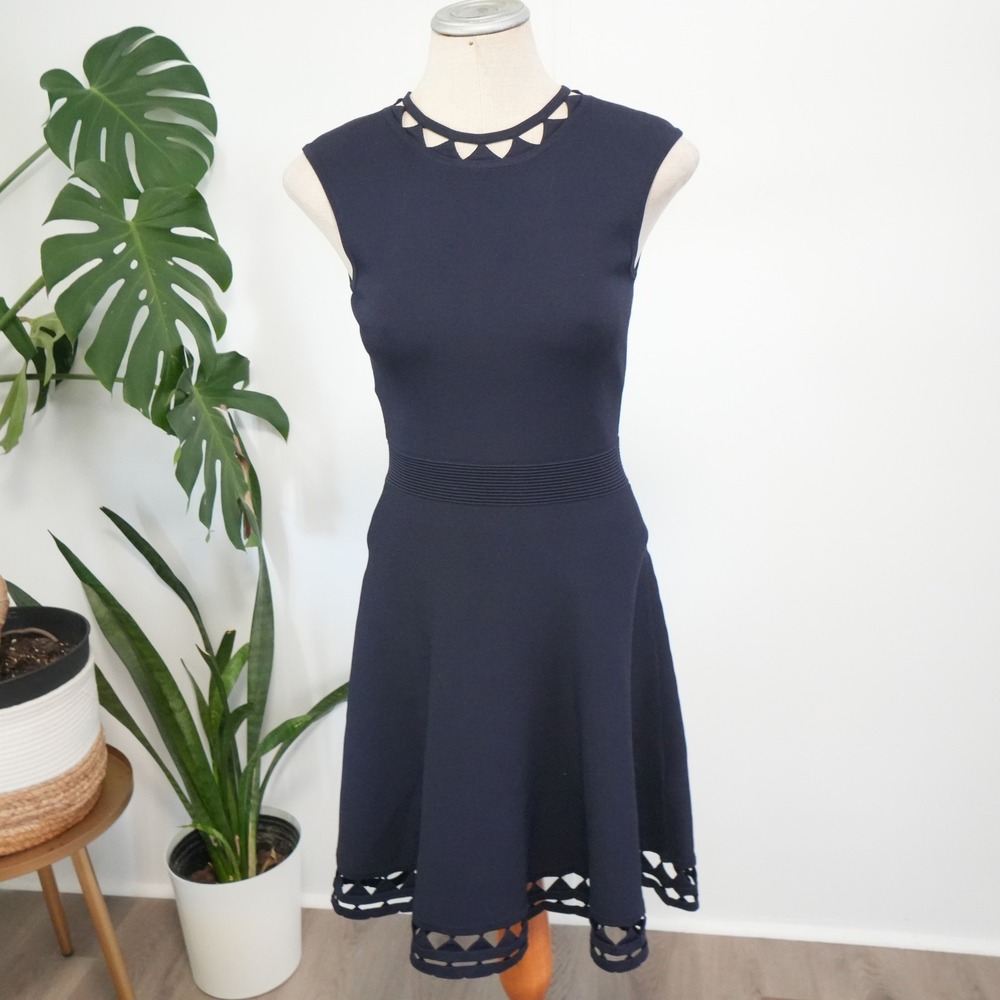 Ted Baker Kathryn Dress Womens 1 Navy Blue Laser Cut‎ Fit Flare Skater Cocktail